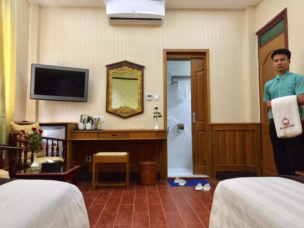 Palace Hotel Μανταλέι Εξωτερικό φωτογραφία