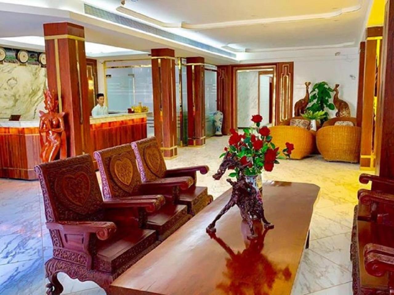 Palace Hotel Μανταλέι Εξωτερικό φωτογραφία